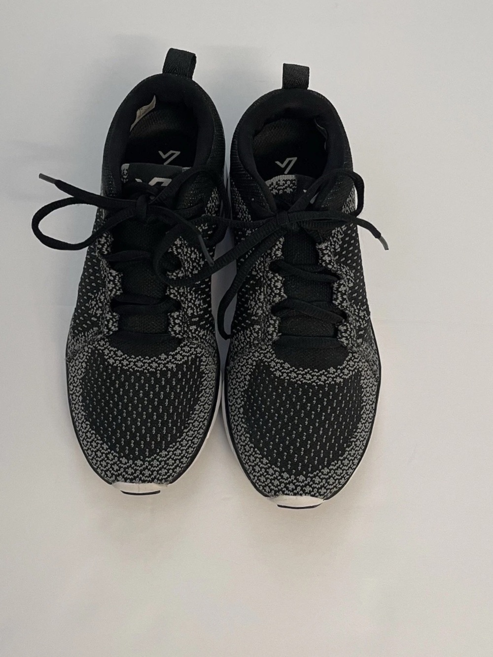 Vionic Flex Sierra Women’s Athletic Walking Shoe